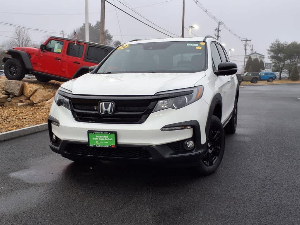 used 2022 Honda Pilot car, priced at $38,495