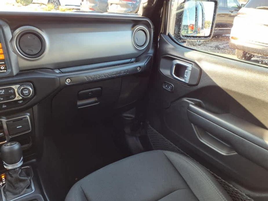 used 2021 Jeep Wrangler Unlimited car, priced at $34,998