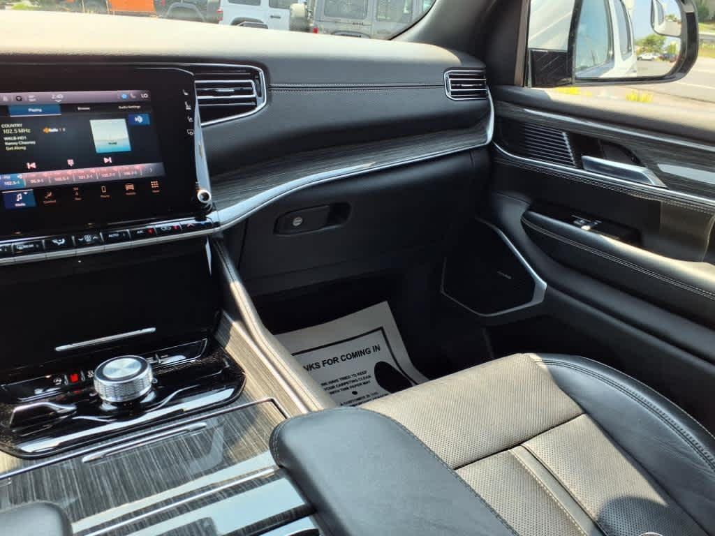 used 2022 Jeep Wagoneer car, priced at $49,643
