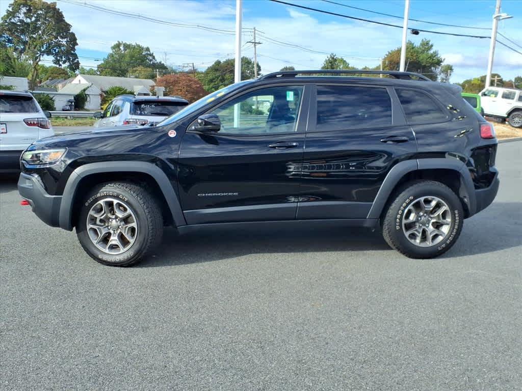 used 2022 Jeep Cherokee car, priced at $28,303