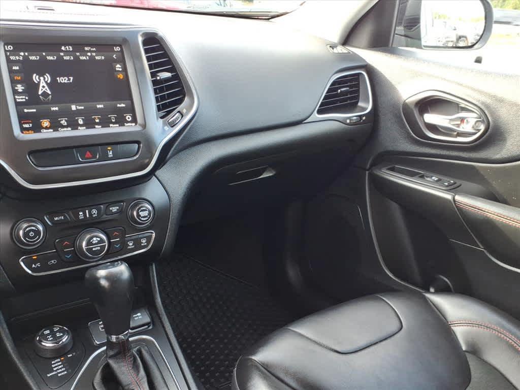 used 2022 Jeep Cherokee car, priced at $28,303