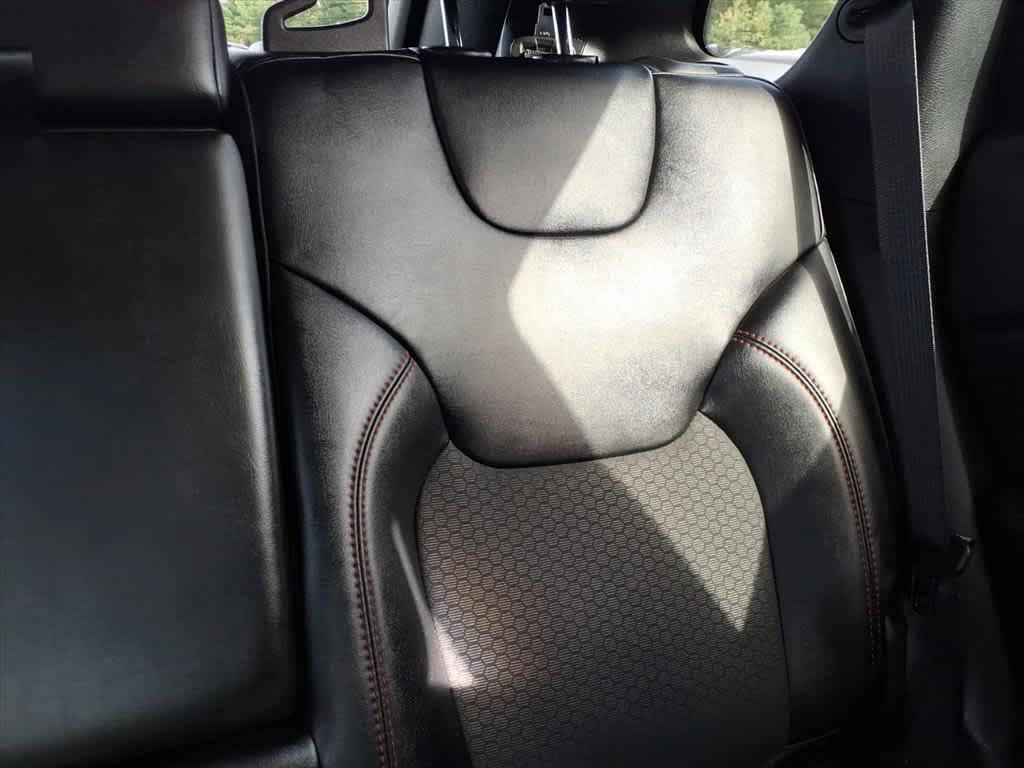 used 2022 Jeep Cherokee car, priced at $28,303