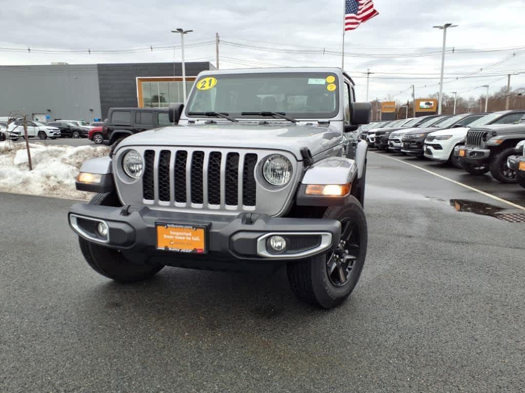 used 2021 Jeep Gladiator car, priced at $33,495