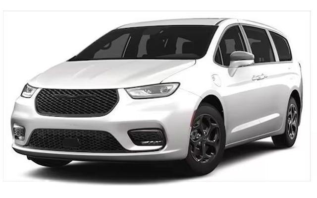 new 2023 Chrysler Pacifica Hybrid car, priced at $43,073