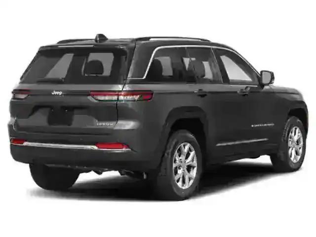 new 2024 Jeep Grand Cherokee car, priced at $42,179