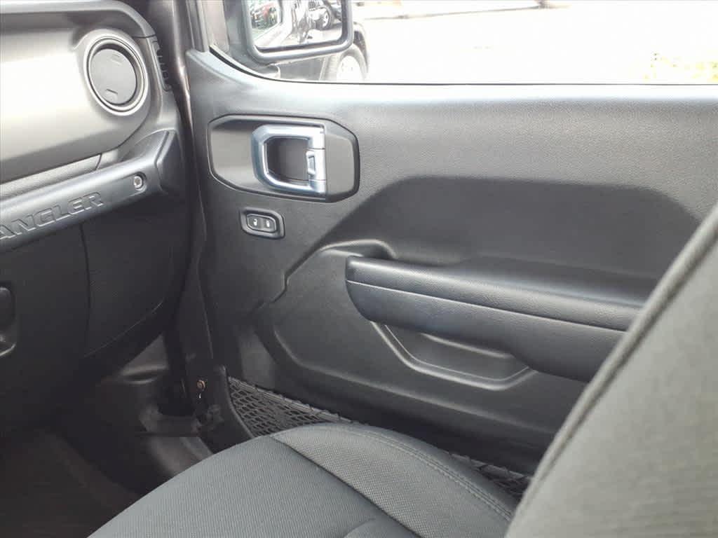 used 2021 Jeep Wrangler Unlimited car, priced at $32,996