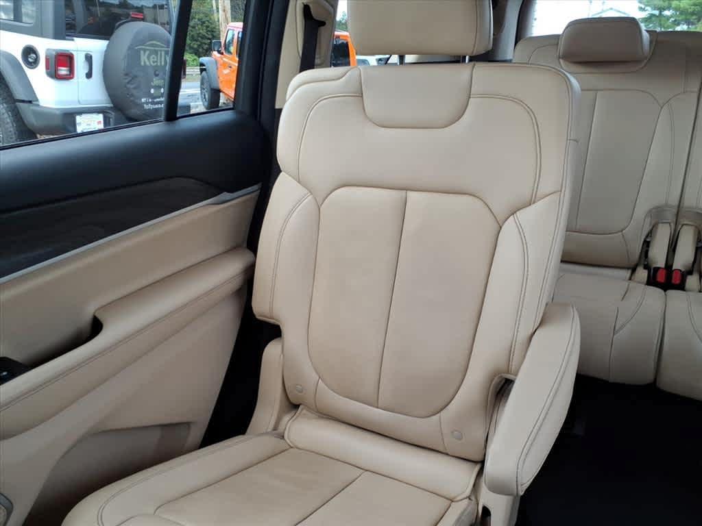 used 2021 Jeep Grand Cherokee L car, priced at $27,698