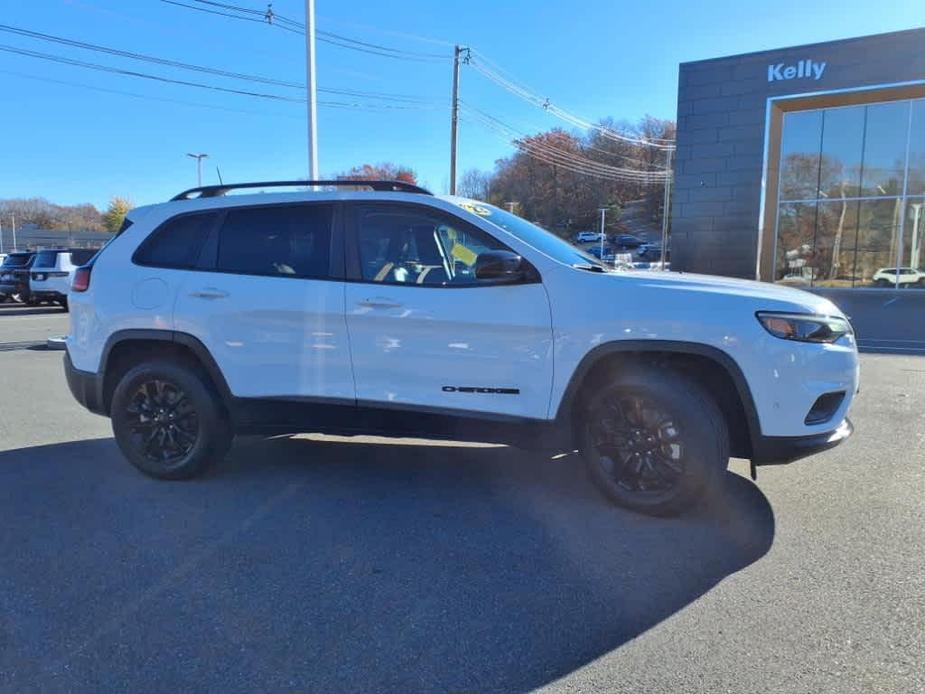 used 2023 Jeep Cherokee car, priced at $29,996