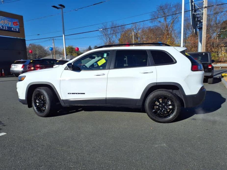 used 2023 Jeep Cherokee car, priced at $29,996