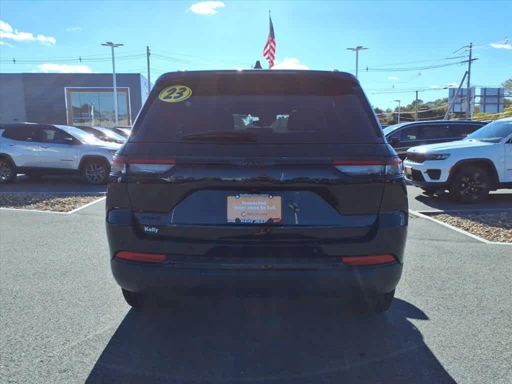 used 2023 Jeep Grand Cherokee car, priced at $34,335