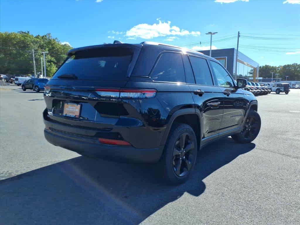 used 2023 Jeep Grand Cherokee car, priced at $34,335