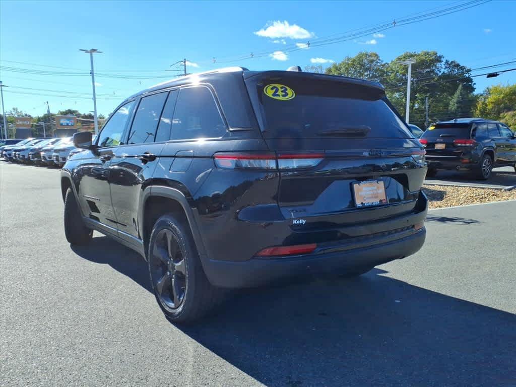 used 2023 Jeep Grand Cherokee car, priced at $34,335