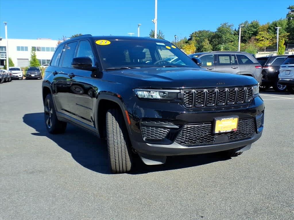used 2023 Jeep Grand Cherokee car, priced at $34,335