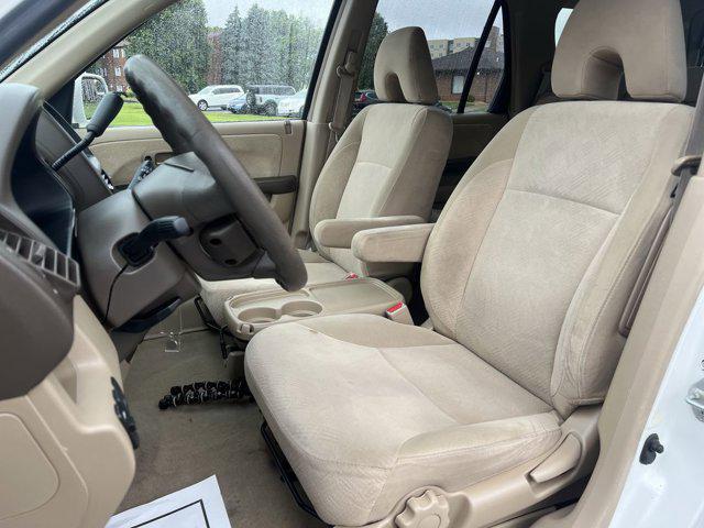 used 2006 Honda CR-V car, priced at $3,900