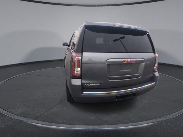 used 2018 GMC Yukon car, priced at $25,900