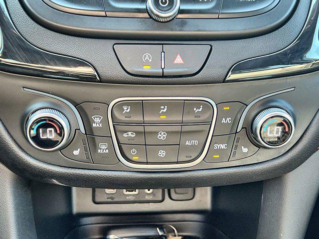 used 2022 Chevrolet Equinox car, priced at $25,500