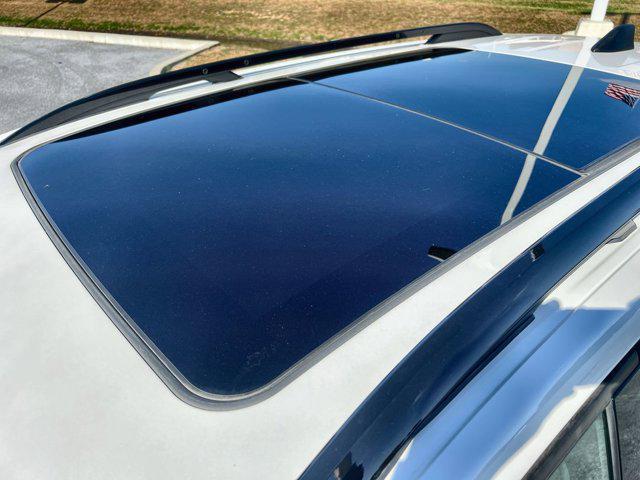 used 2022 Chevrolet Equinox car, priced at $25,500