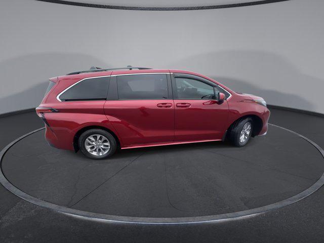 used 2022 Toyota Sienna car, priced at $33,500