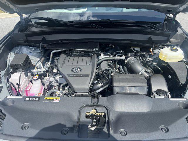 new 2025 Toyota Grand Highlander Hybrid car, priced at $63,227