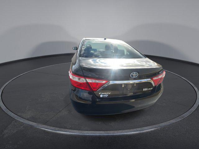 used 2015 Toyota Camry Hybrid car, priced at $17,900