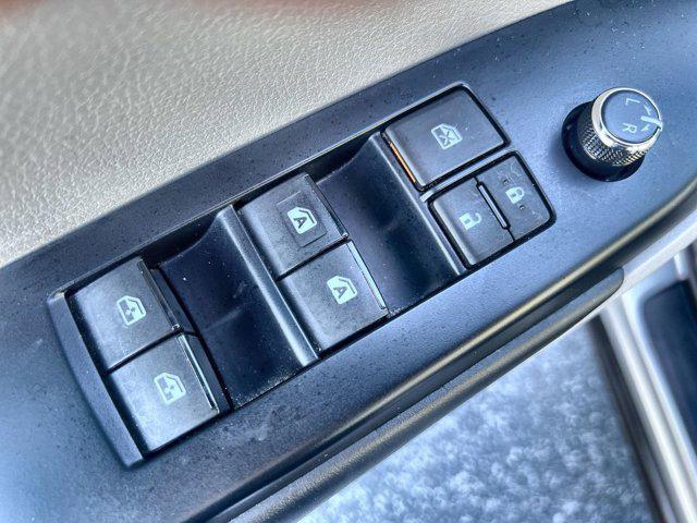 used 2019 Toyota Highlander car, priced at $25,500