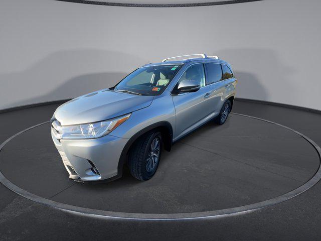 used 2019 Toyota Highlander car, priced at $25,500