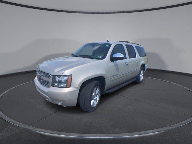 used 2014 Chevrolet Suburban car, priced at $14,900