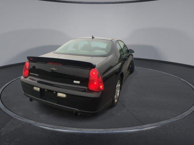used 2006 Chevrolet Monte Carlo car, priced at $14,000