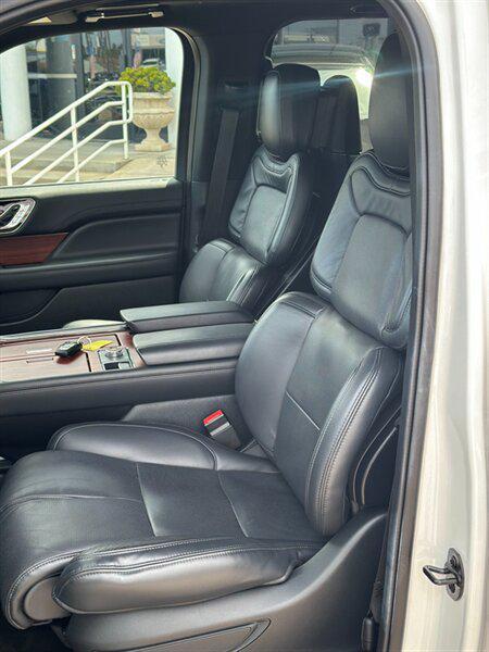 used 2023 Lincoln Navigator car