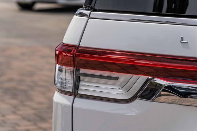 used 2023 Lincoln Navigator car, priced at $75,950