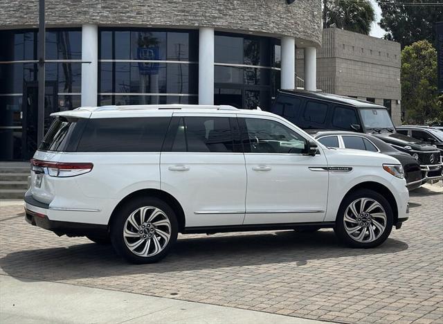 used 2023 Lincoln Navigator car