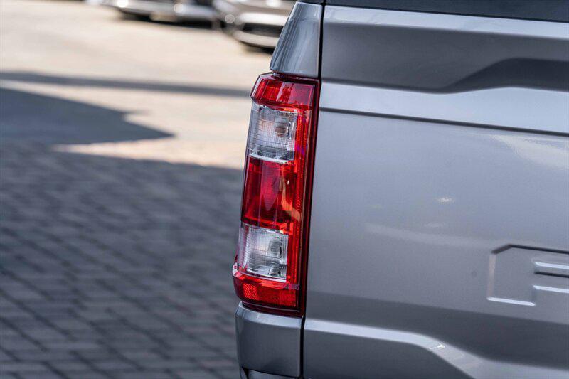 used 2021 Ford F-150 car, priced at $31,950