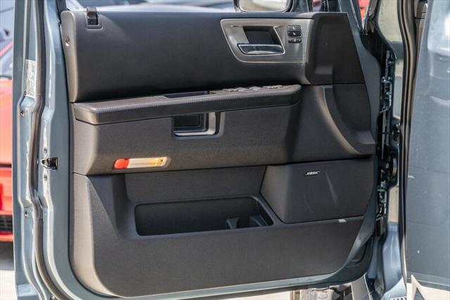 used 2008 Hummer H2 car, priced at $42,950