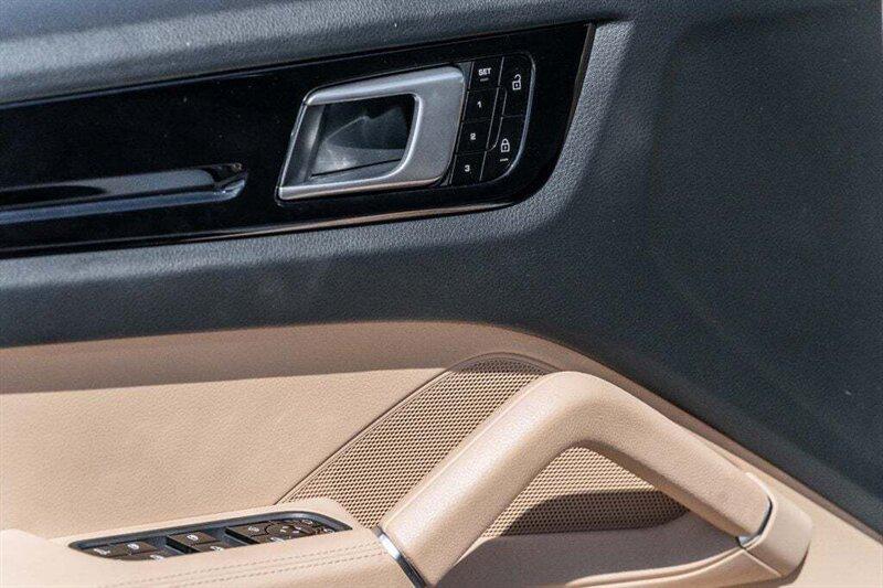 used 2019 Porsche Cayenne car, priced at $37,450
