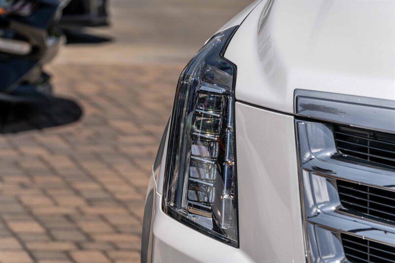 used 2019 Cadillac Escalade ESV car, priced at $43,950