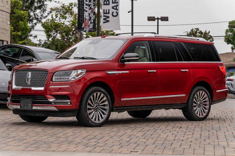 used 2019 Lincoln Navigator L car, priced at $38,950