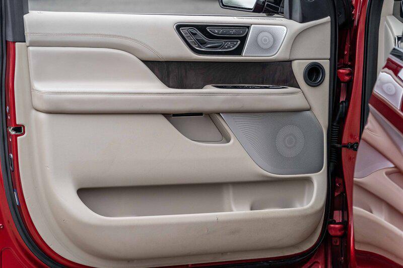 used 2019 Lincoln Navigator L car, priced at $38,950