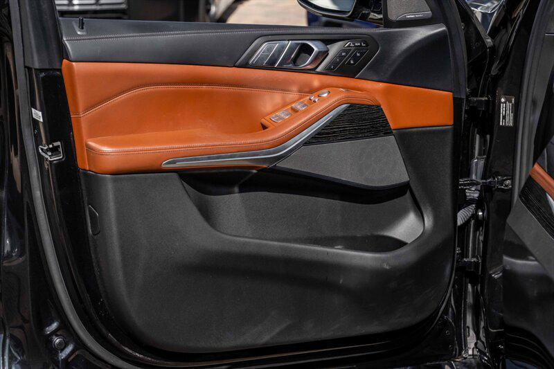 used 2022 BMW X7 car, priced at $53,950