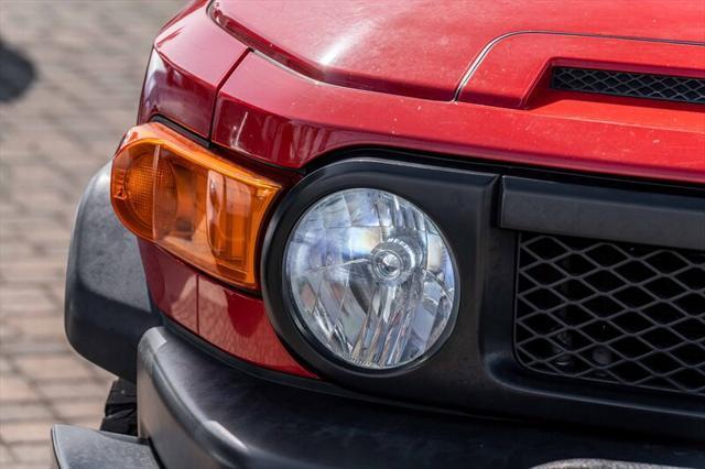 used 2012 Toyota FJ Cruiser car, priced at $25,950
