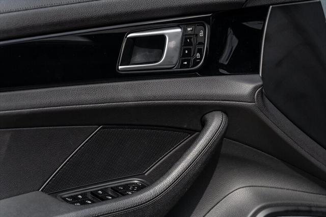 used 2019 Porsche Panamera e-Hybrid car, priced at $59,950