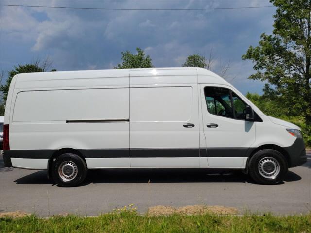 used 2022 Mercedes-Benz Sprinter 2500 car, priced at $47,995