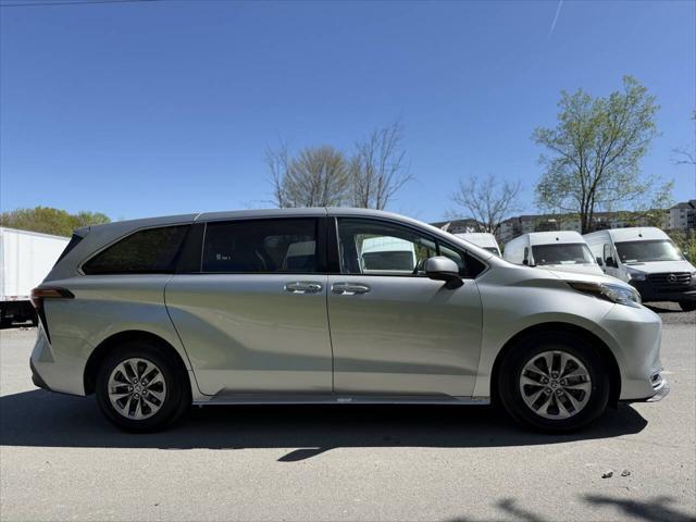used 2022 Toyota Sienna car, priced at $39,999