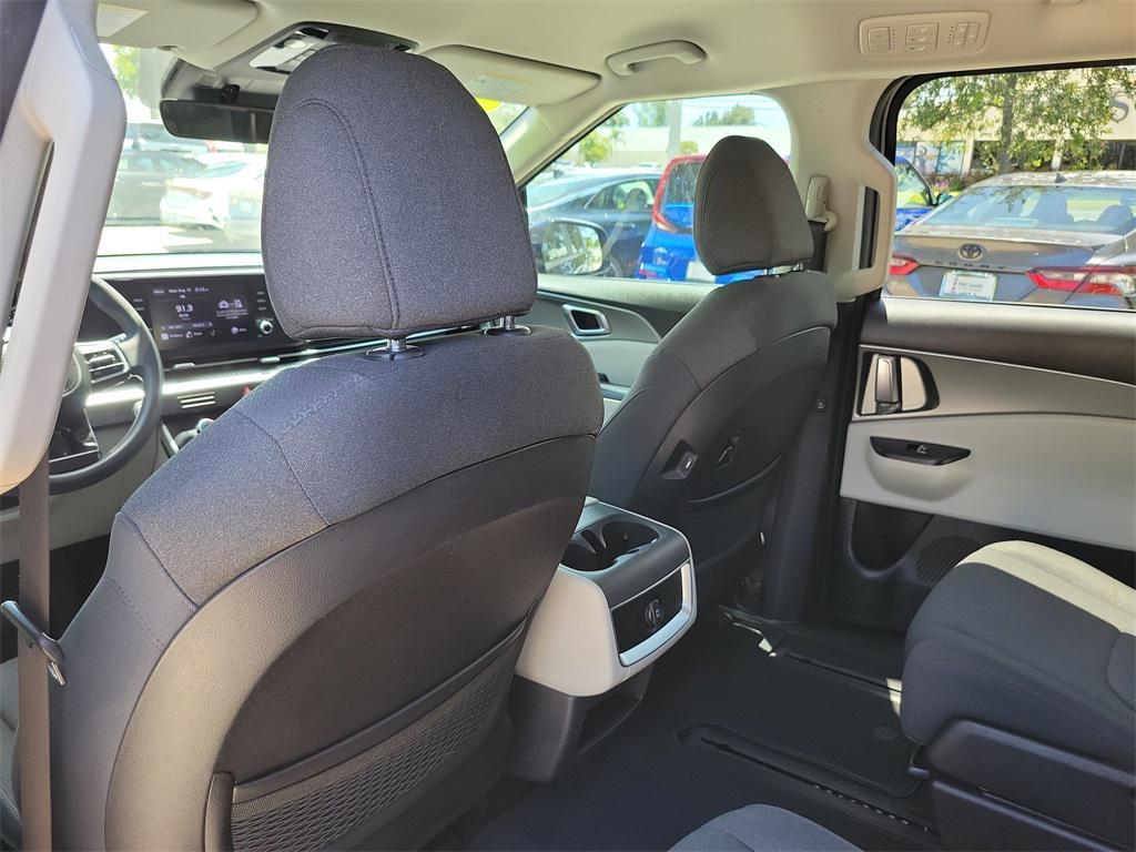 used 2022 Kia Carnival car, priced at $26,749