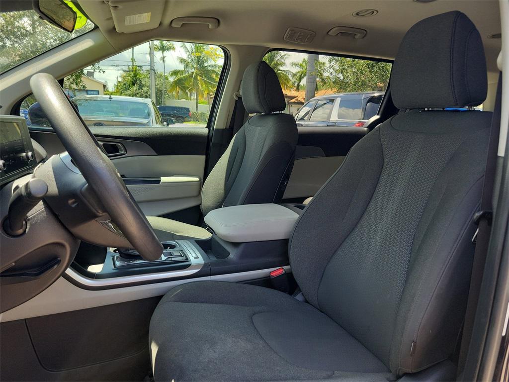 used 2022 Kia Carnival car, priced at $26,749
