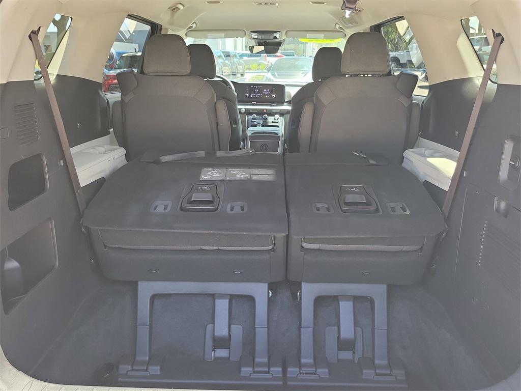 used 2022 Kia Carnival car, priced at $26,749