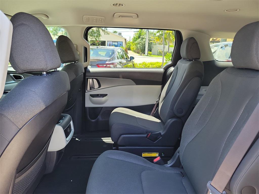 used 2022 Kia Carnival car, priced at $26,749