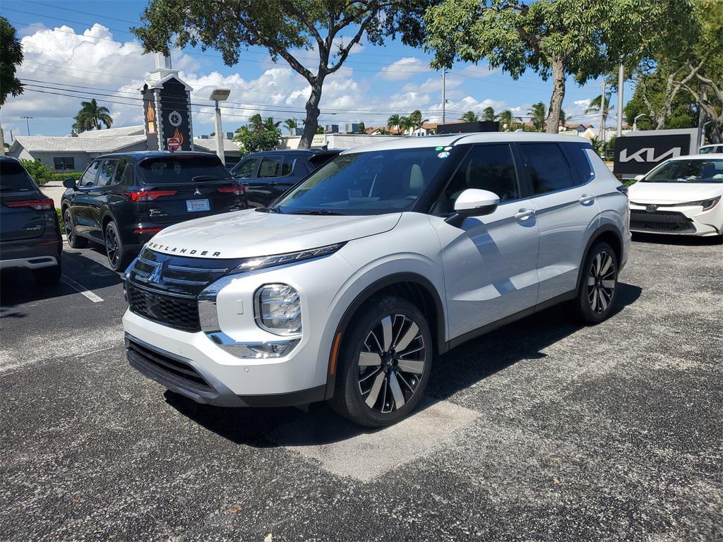 new 2025 Mitsubishi Outlander car, priced at $40,288