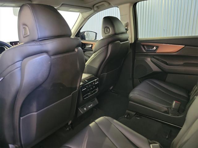 used 2022 Acura MDX car, priced at $33,399