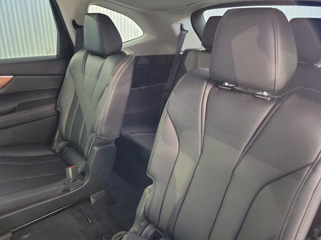 used 2022 Acura MDX car, priced at $33,399