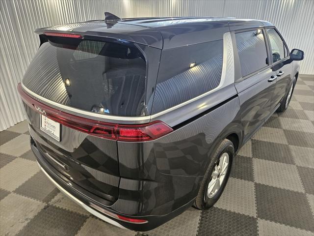 used 2024 Kia Carnival car, priced at $30,995